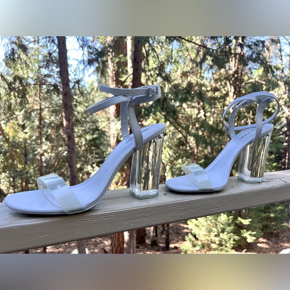 Call it Spring size 10 clear heel